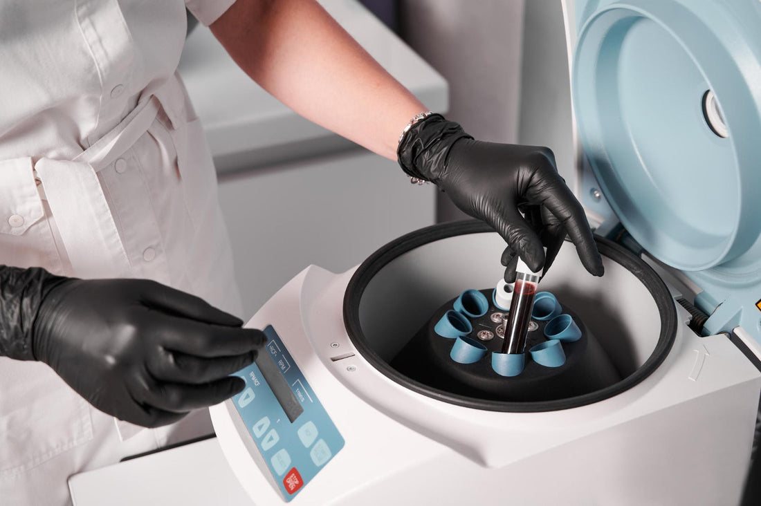 ¿Cuál es la función de una centrífuga de laboratorio? - Mercalab
