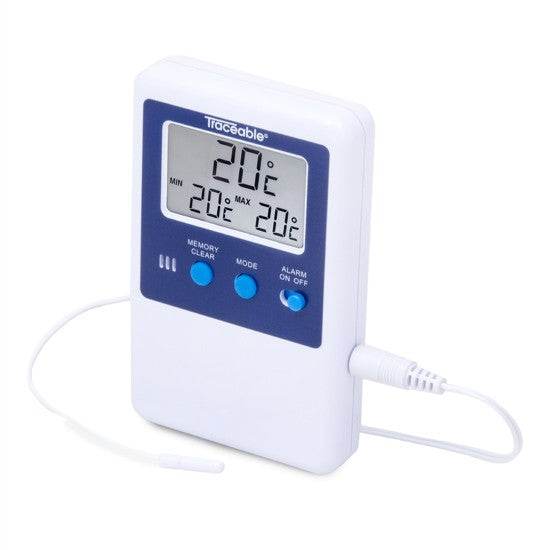 TERMÓMETRO DIGITAL DE -50 A 70 °C CON SONDA PLÁSTICA DE 3 METROS Y CERTIFICADO TRAZABLE A NIST TRACEABLE CC4048 LCD 3 LÍNEAS - Mercalab